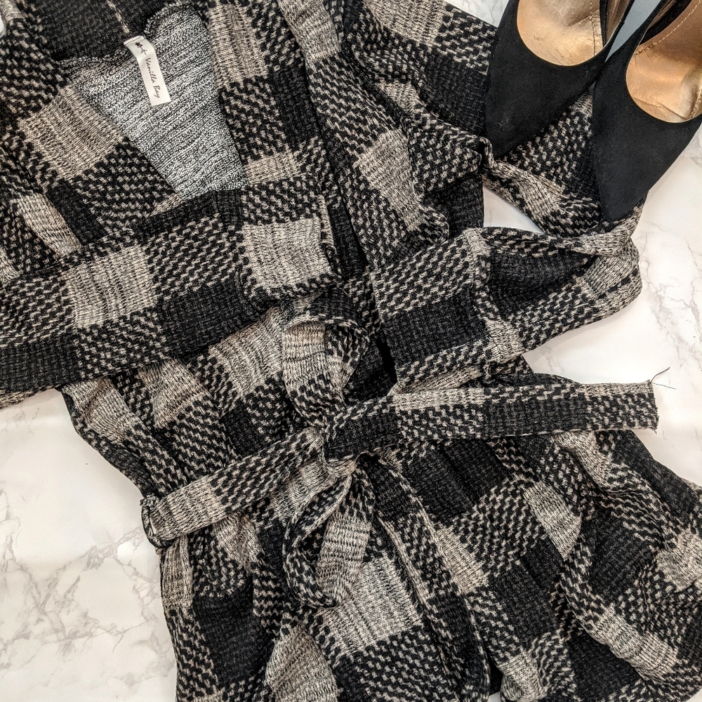 FLANNEL CARDIGAN SWEATER